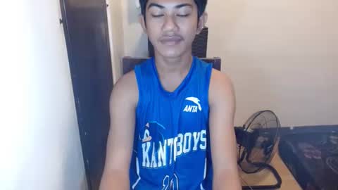 Snapshot of asiancockhero22 chatting on 01-02-25, 01:17 HERO online show from 01-02-25, 01:17