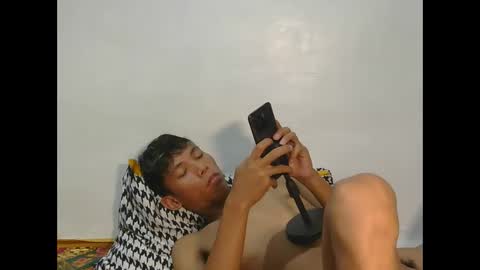 Snapshot of asiancockinsan chatting on 10-11-25, 04:49 Isan online show from 10-11-25, 04:49