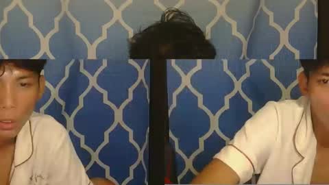 Snapshot of asiancockinsan chatting on 03-10-26, 01:05 Isan online show from 03-10-26, 01:05