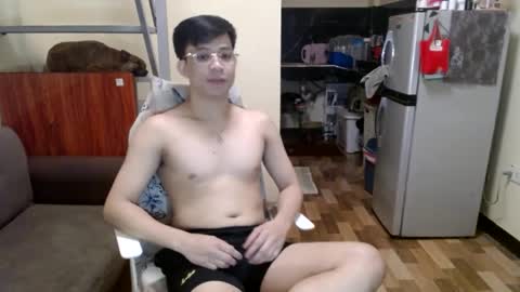 asiandreamboyx online show from 02-03-25, 12:03
