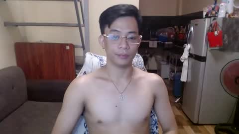 asiandreamboyx online show from 03-10-25, 04:14