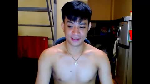 Snapshot of asiandreamboyx chatting on 06-04-26, 04:02 asiandreamboyx online show from 06-04-26, 04:02
