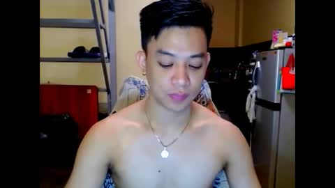 Snapshot of asiandreamboyx chatting on 06-10-26, 03:18 asiandreamboyx online show from 06-10-26, 03:18