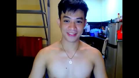 Snapshot of asiandreamboyx chatting on 06-11-26, 02:44 asiandreamboyx online show from 06-11-26, 02:44