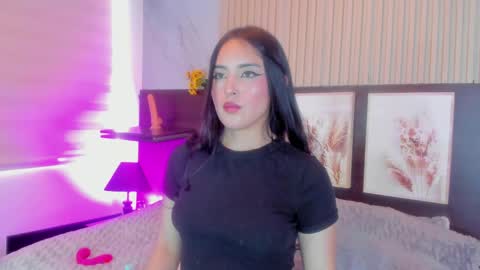 Snapshot of asiangirl_as chatting on 04-14-26, 05:52 asiangirl_as online show from 04-14-26, 05:52