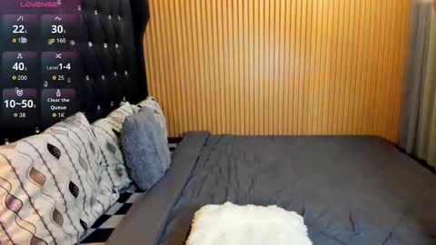 VICTORIA SCOTT online show from 11-23-25, 07:08