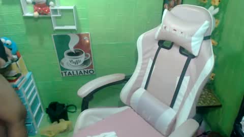 Snapshot of asiankitty23xx chatting on 02-28-25, 12:10 asiankitty23xx online show from 02-28-25, 12:10