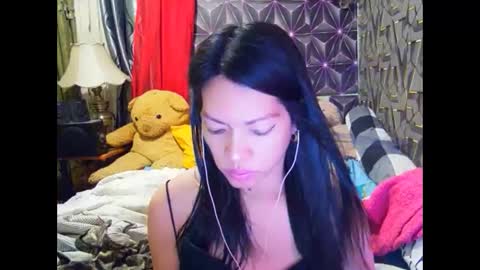 Snapshot of asianladyboybigc69 chatting on 12-31-24, 03:12 Sofia online show from 12-31-24, 03:12