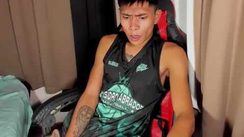 Snapshot of asianplayboyx chatting on 02-18-25, 03:21 mark online show from 02-18-25, 03:21