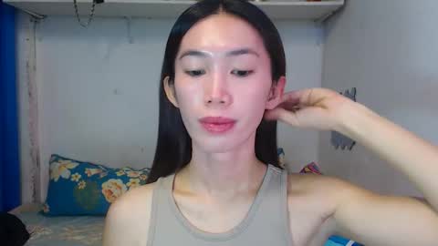 Snapshot of asianqt19 chatting on 03-05-26, 10:22 J A D E online show from 03-05-26, 10:22