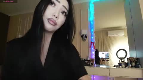 Min-Ah online show from 06-21-26, 01:35
