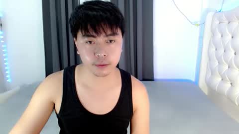 Snapshot of asianroy_x chatting on 11-28-25, 09:56 Roy online show from 11-28-25, 09:56