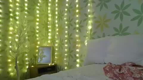 Alice online show from 02-21-25, 01:44