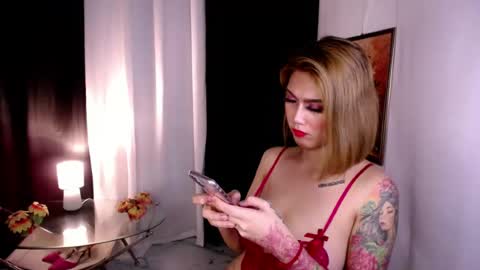 katie online show from 07-18-26, 02:49