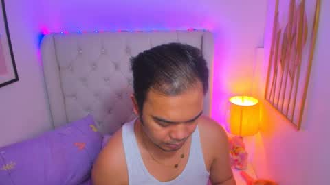 Snapshot of asianzero chatting on 02-17-25, 07:58 Zero online show from 02-17-25, 07:58