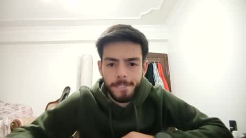 Snapshot of asihandsome06 chatting on 01-12-25, 06:16 asihandsome06 online show from 01-12-25, 06:16