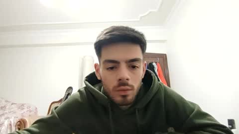 Snapshot of asihandsome06 chatting on 01-25-25, 06:46 asihandsome06 online show from 01-25-25, 06:46