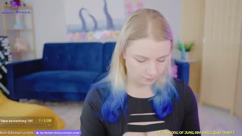 Asiri   pronounced Ah-siri Please no nicknames   3 online show from 06-24-26, 04:28