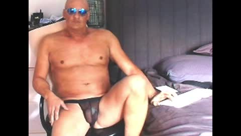 askil8802 online show from 04-16-26, 07:09