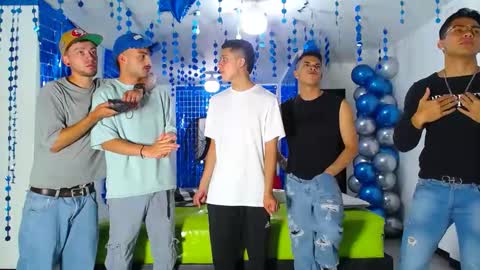 Snapshot of asmodeus7100 chatting on 02-06-25, 12:22 THOMAS AND DAMIAND online show from 02-06-25, 12:22