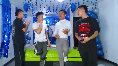 Snapshot of asmodeus7100 chatting on 02-08-25, 12:17 THOMAS AND DAMIAND online show from 02-08-25, 12:17