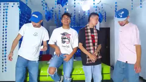 Snapshot of asmodeus7100 chatting on 02-25-25, 12:14 THOMAS AND DAMIAND online show from 02-25-25, 12:14