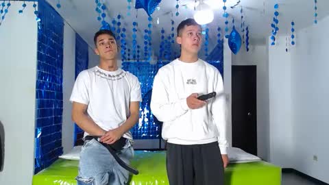 Snapshot of asmodeus7100 chatting on 02-26-25, 12:16 THOMAS AND DAMIAND online show from 02-26-25, 12:16