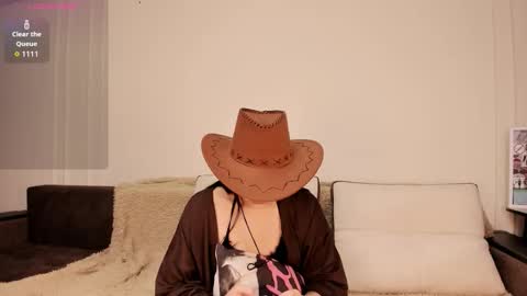 Snapshot of asoonamoon chatting on 02-16-26, 06:48 Asuna online show from 02-16-26, 06:48