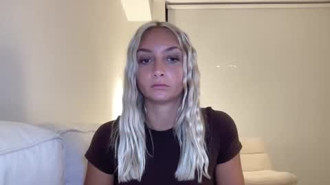 Snapshot of aspenaries chatting on 03-05-25, 04:45 Aspen Aries online show from 03-05-25, 04:45