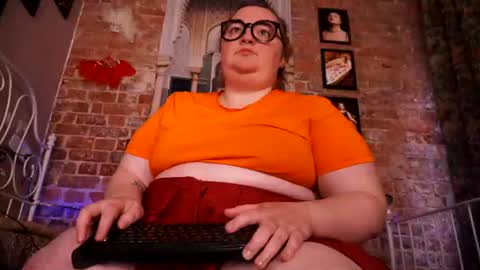 Eva online show from 06-13-26, 03:21