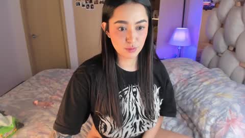 Ashley online show from 01-31-25, 07:18