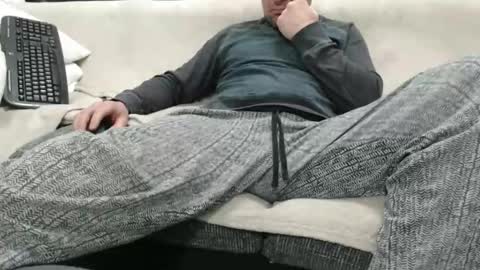 Snapshot of asshunnter chatting on 12-27-24, 05:26 MARCO online show from 12-27-24, 05:26