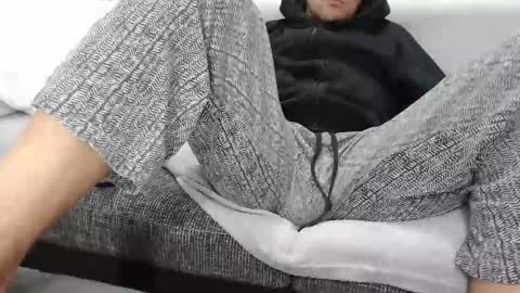 Snapshot of asshunnter chatting on 01-11-25, 05:07 MARCO online show from 01-11-25, 05:07