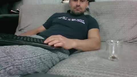 Snapshot of asshunnter chatting on 11-07-25, 02:28 MARCO online show from 11-07-25, 02:28