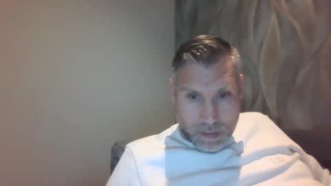 Snapshot of assmani28 chatting on 10-30-25, 10:27 Assmani28 online show from 10-30-25, 10:27