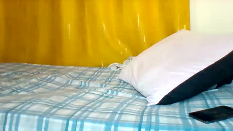 FLORAH DANIEL online show from 03-07-25, 07:41