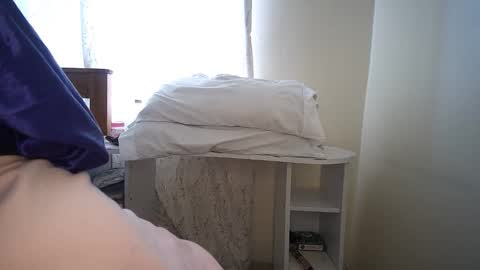 Snapshot of assygally chatting on 01-13-26, 09:25 shee online show from 01-13-26, 09:25