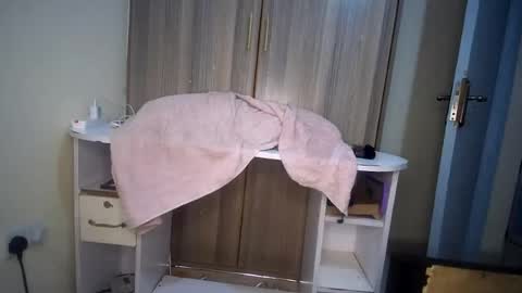 Snapshot of assygally21 chatting on 07-28-26, 01:43 thickiana online show from 07-28-26, 01:43