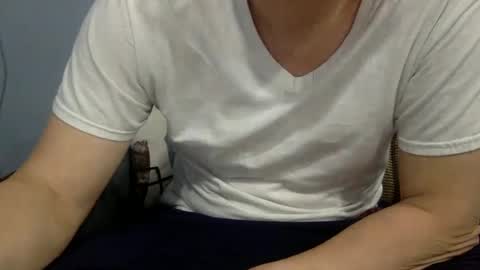 Snapshot of astaroth83 chatting on 10-19-25, 05:57 Sweetcd83 online show from 10-19-25, 05:57