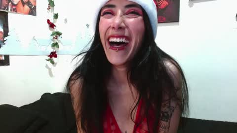 Asterothxznikki online show from 12-24-24, 06:11