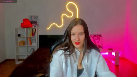 Snapshot of asti_bubbles chatting on 02-24-26, 05:27 Asti online show from 02-24-26, 05:27