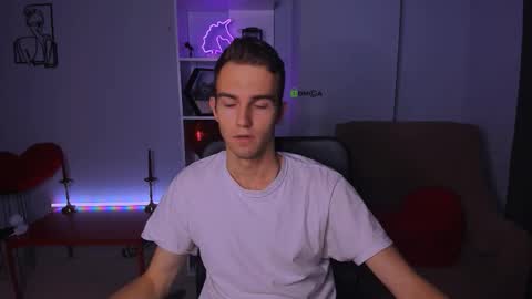 astren online show from 11-13-25, 01:21