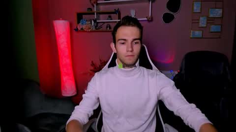 astren online show from 11-16-25, 06:52