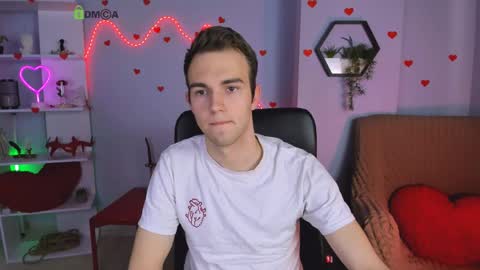 astren online show from 04-14-26, 05:46