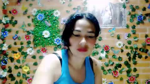 astrid_hauser66 online show from 09-23-25, 04:37