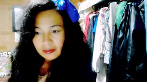 astrid_hauser66 online show from 10-28-25, 05:11