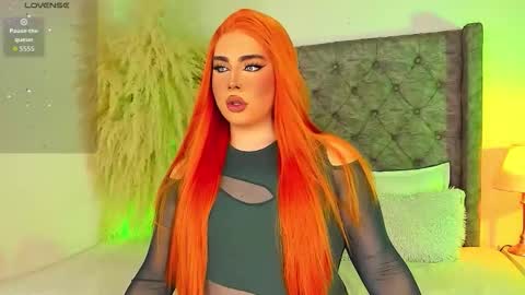 Snapshot of astrid_jonnes chatting on 09-15-25, 02:22 Astrid jonnes online show from 09-15-25, 02:22