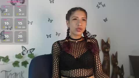 Snapshot of astrid_miller_1 chatting on 05-07-26, 01:33 Astrid online show from 05-07-26, 01:33