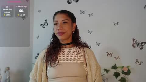 Snapshot of astrid_miller_1 chatting on 05-27-26, 06:21 Astrid online show from 05-27-26, 06:21