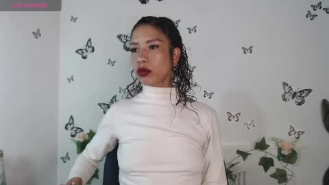 Snapshot of astrid_miller_1 chatting on 06-09-26, 09:04 Astrid online show from 06-09-26, 09:04